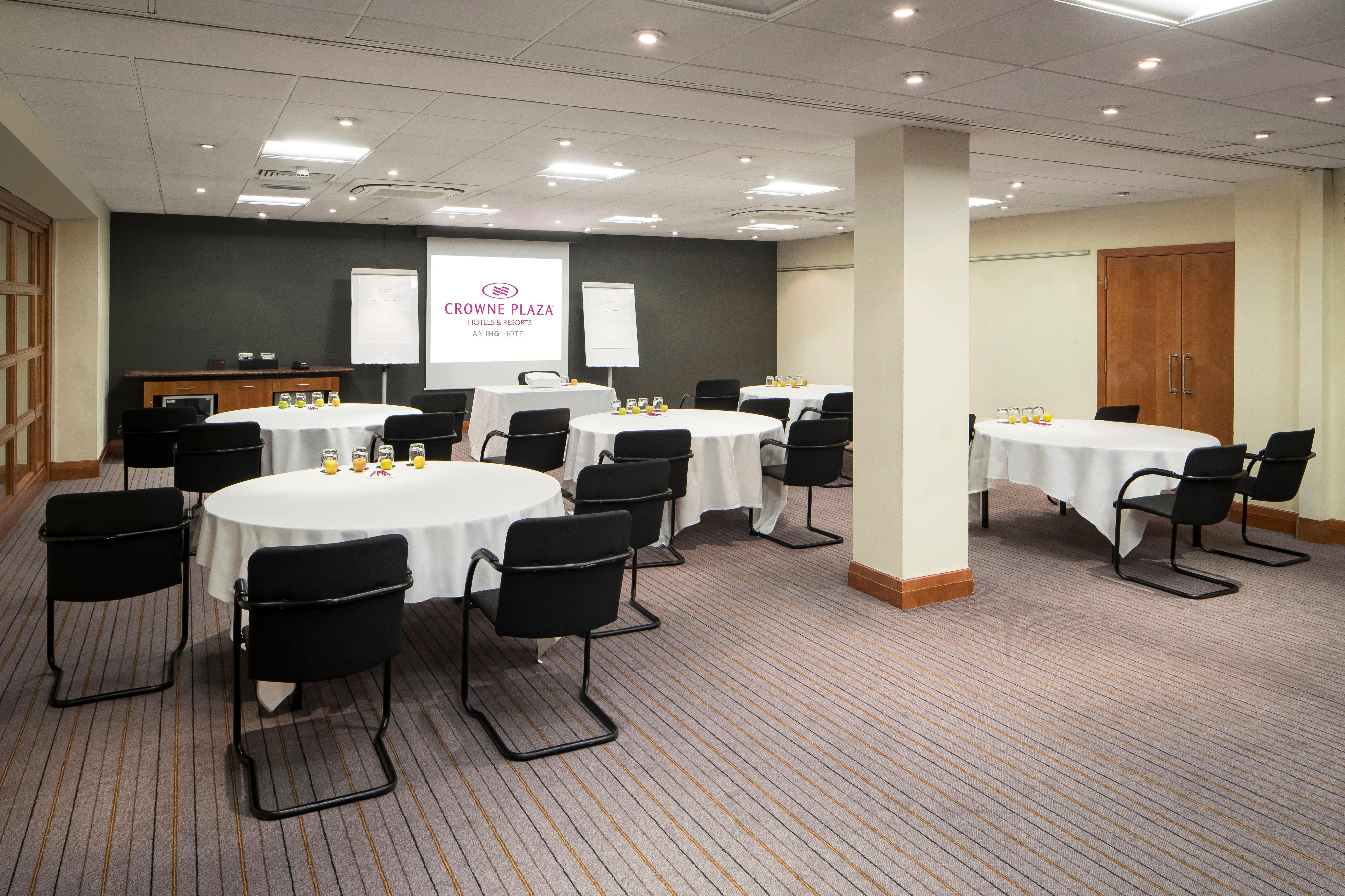 Hotel Crowne Plaza Nottingham By Ihg Exterior foto