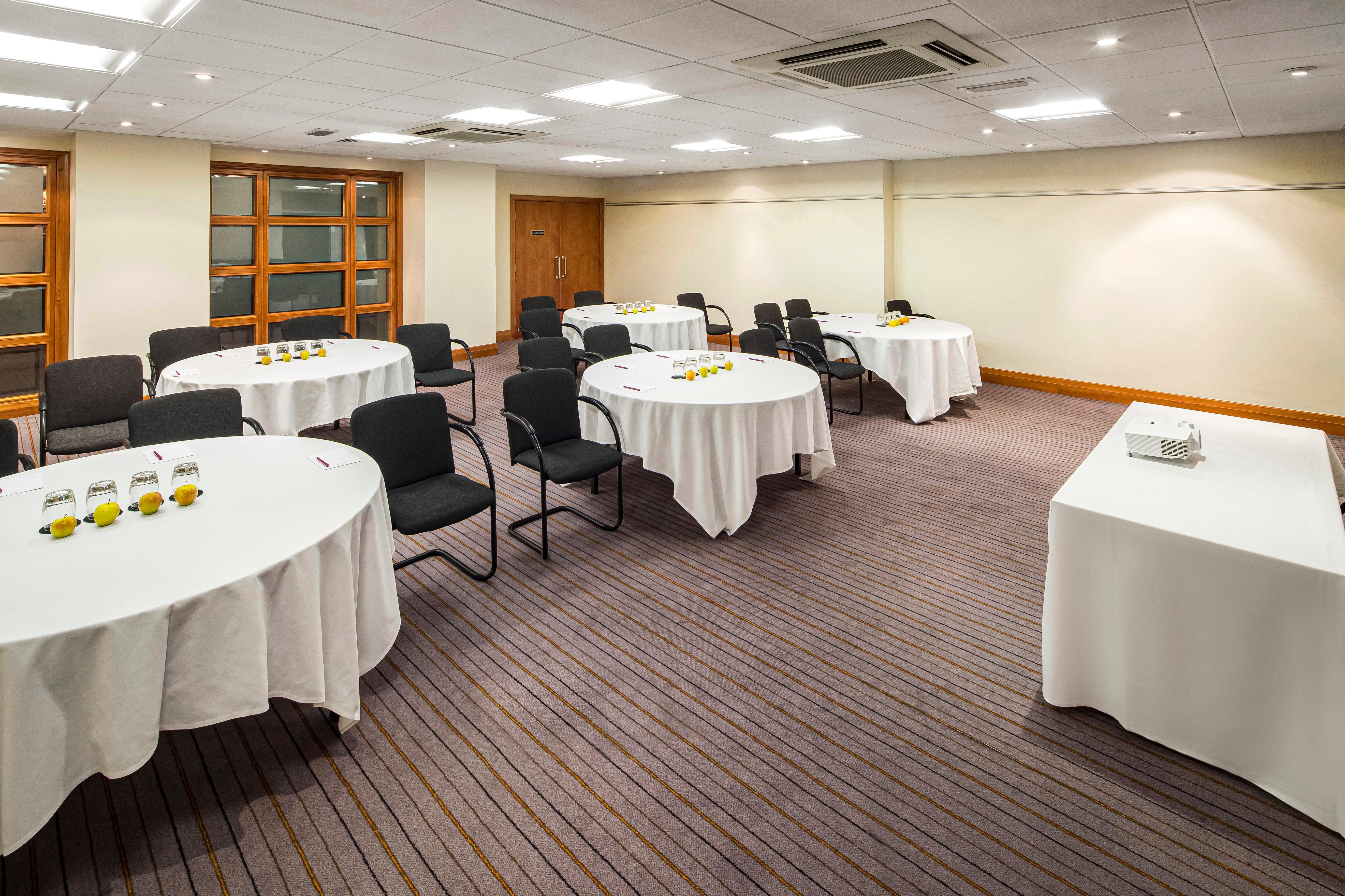 Hotel Crowne Plaza Nottingham By Ihg Exterior foto